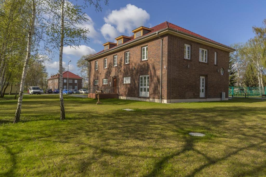 Centrum Zeglarskie Domki Kempingowe Щецин Экстерьер фото